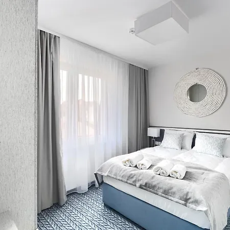 Szymanski * 尼彻兹