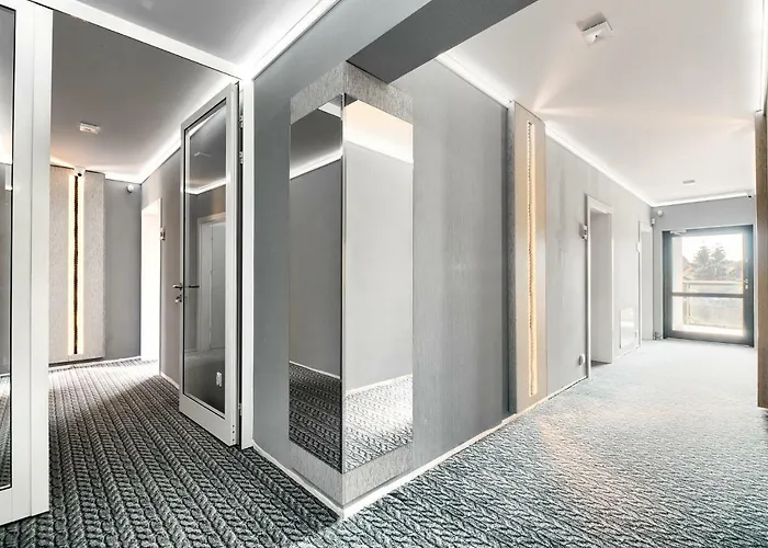 Szymanski * 尼彻兹